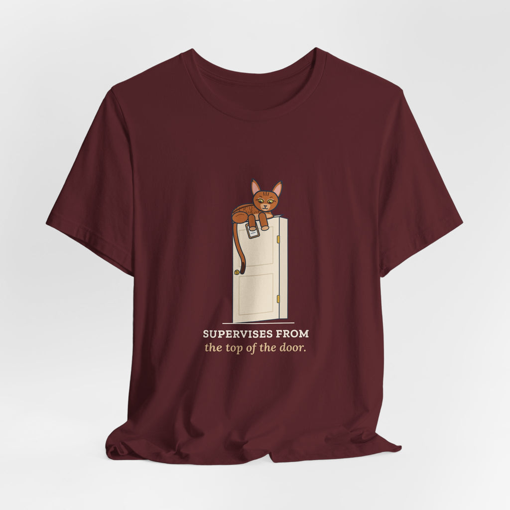 Abyssinian Cat T-Shirt - Supervises From the Top of the Door Funny Aby Cat Tee