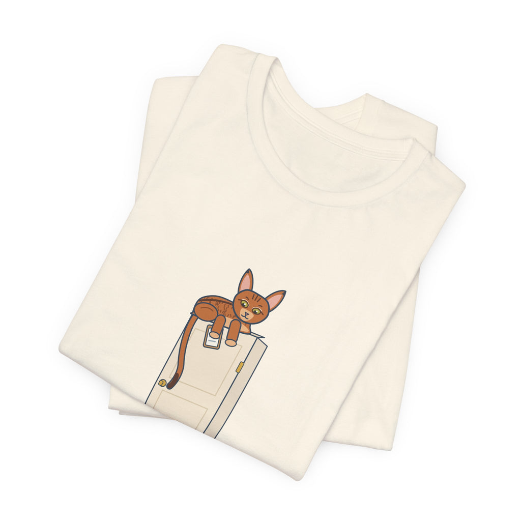 Abyssinian Cat T-Shirt - Supervises From the Top of the Door Funny Aby Cat Tee