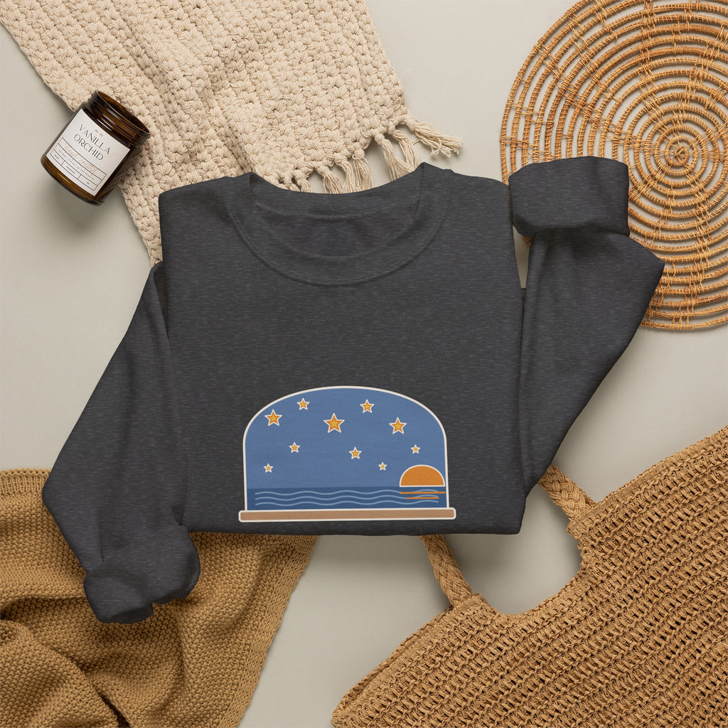 But Never Doubt I Love Sweatshirt, Love Shakespeare Quote Crewneck with Fiery Stars at Sea
