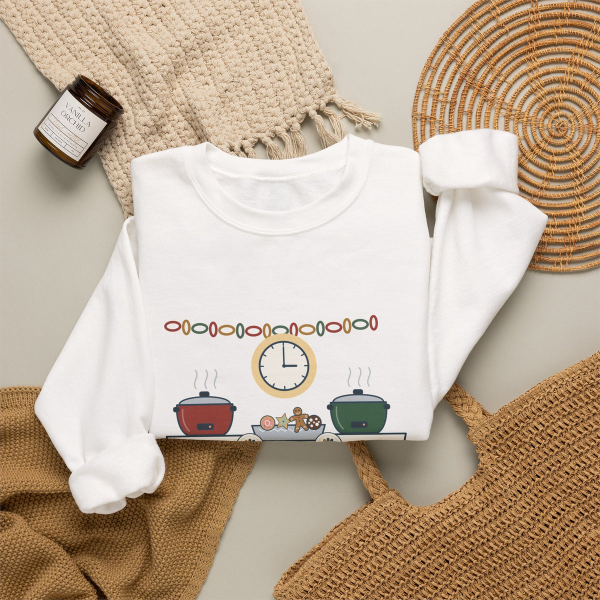 Night Shift Nurse Crewneck Sweatshirt - Holiday Potluck Starts at 0300, Gift for Nurses Working the Holiday Shift